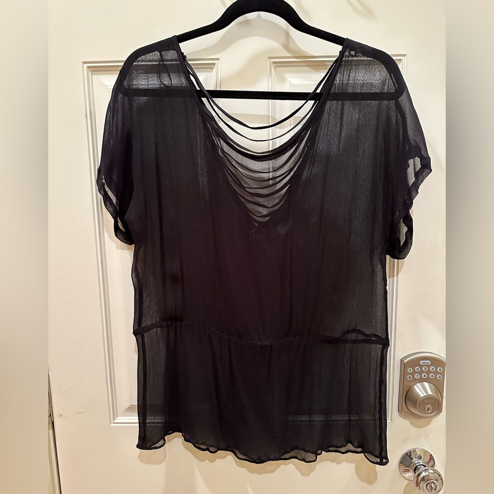 Harper & Harlow Sheer top